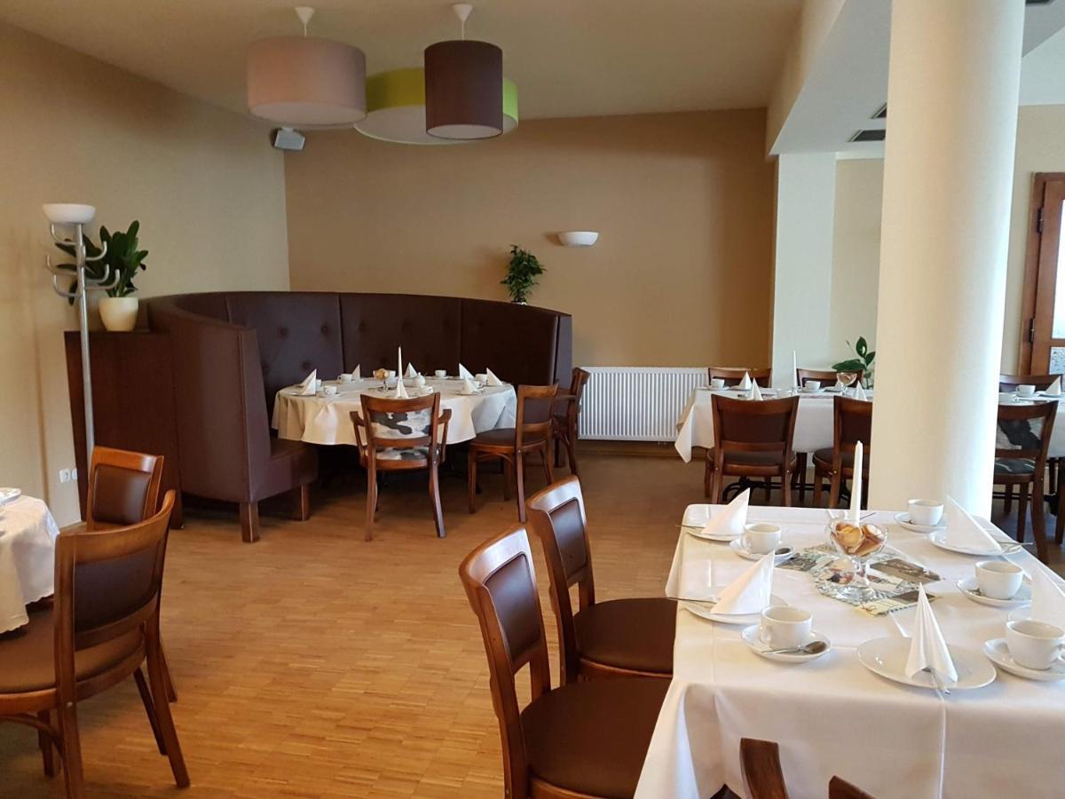 Gasthof Zur Friedenseiche Lohsa Екстер'єр фото